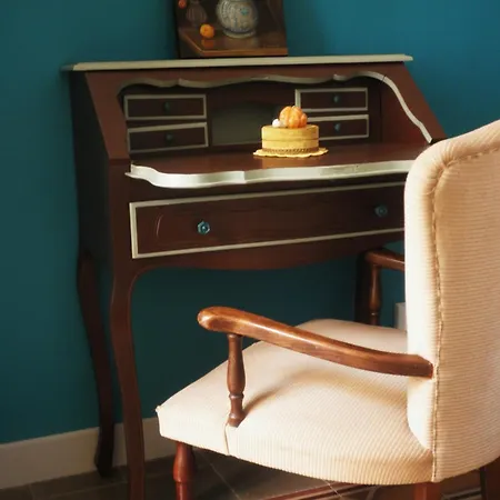 לינה וארוחת בוקר Maison Deco