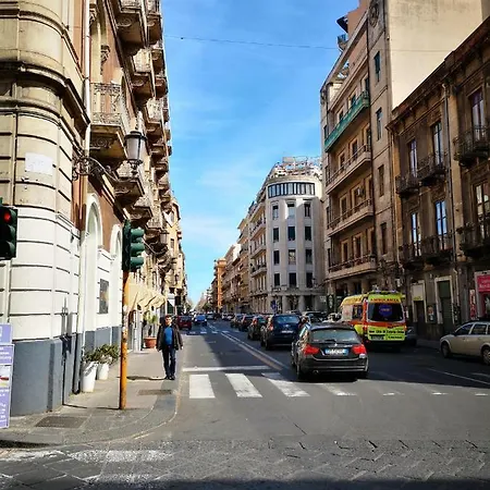 Maison Deco Bed and Breakfast 3*