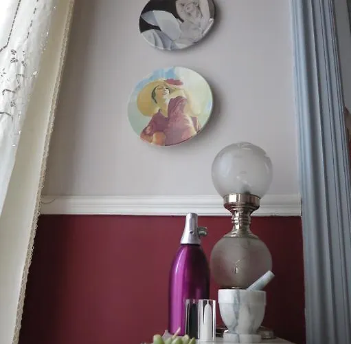 Maison Deco فندق مبيت وإفطار 3*