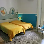 Maison Deco Bed & Breakfast 3*
