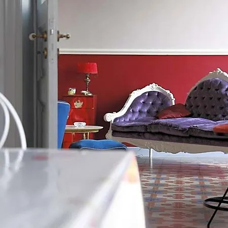 Alojamento de Acomodação e Pequeno-almoço Maison Decò Catânia